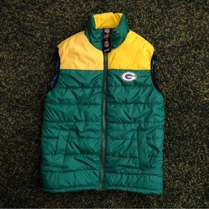 NFL Green Bay Packers Puff Vest (3XL fits M-L, see measurements) NWT, with flaws